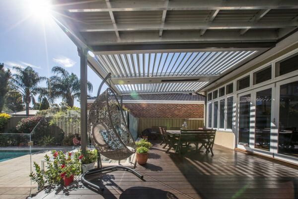 opening-roof-outdoor-living-in-san-souci-17