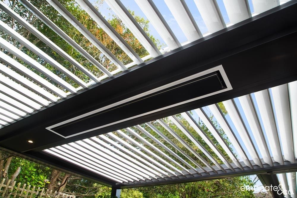 Patio Cover louvered opening roof with external heater